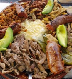 Taquería y Parrillada Los TLAXCALITAS